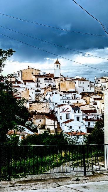 Posada Puente Romano Sedella 외부 사진