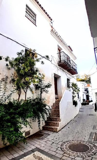 Posada Puente Romano Sedella 외부 사진
